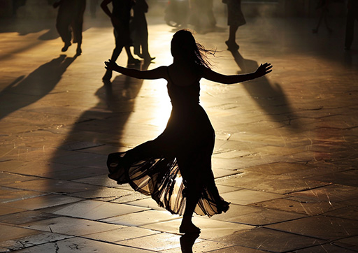lady dancing in a dress